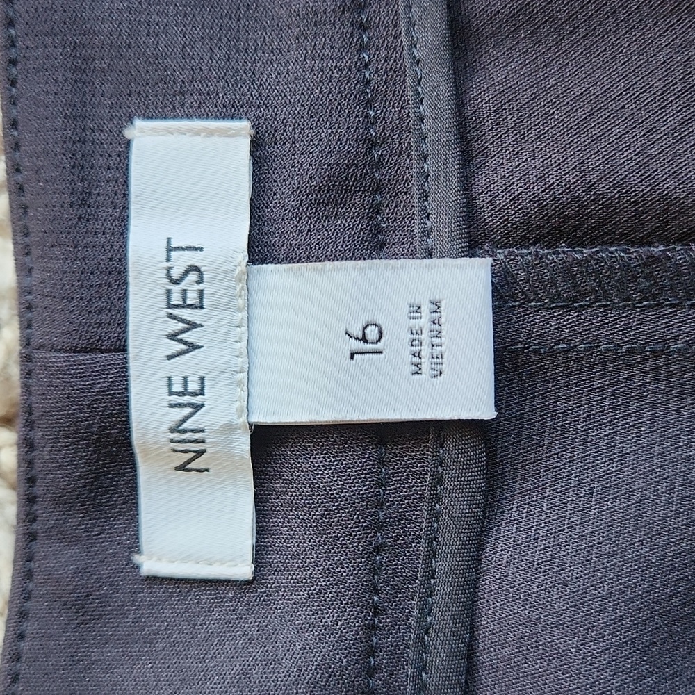 NWT Nine West Stylish Black Dress Pants Size 16 - Picture 2 of 7
